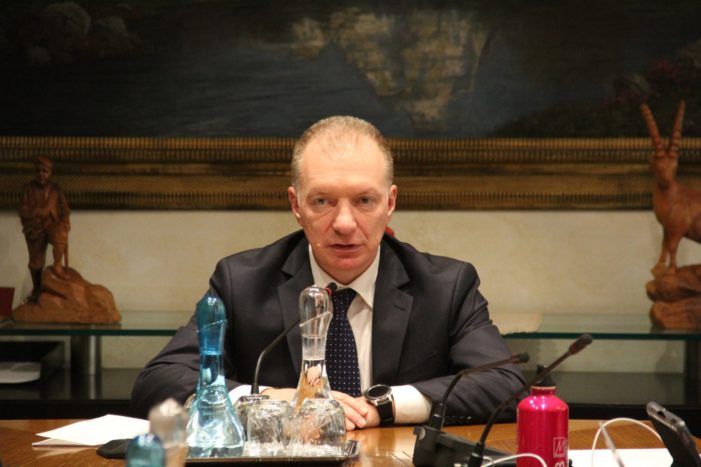 Il questore Ivo Morelli durante l'audizione in Commissione