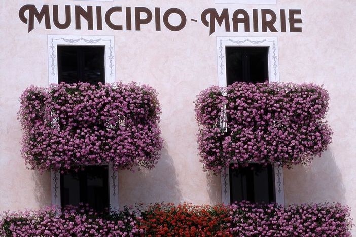 Pre Saint Didier: Alla casa di Gabriella Ollier il primo premio nazionale Qualità ambiete di vita Pre Saint Didier: Alla casa di Gabriella Ollier il primo premio nazionale Qualità ambiete di vita