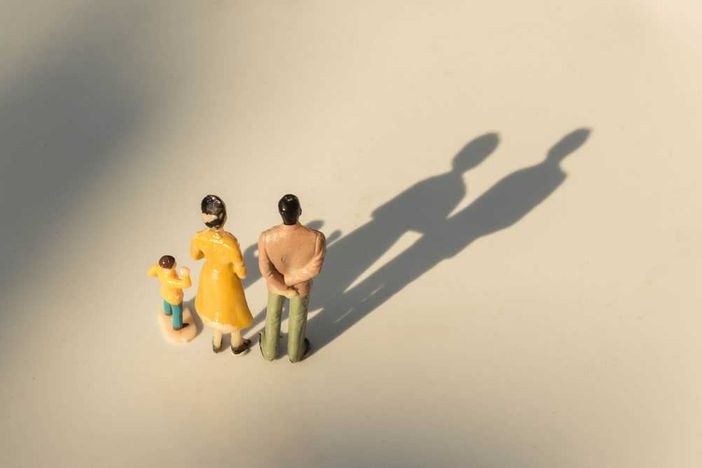 Tanti nonni e pochissimi nipoti, come sarà la famiglia del futuro Tanti nonni e pochissimi nipoti, come sarà la famiglia del futuro