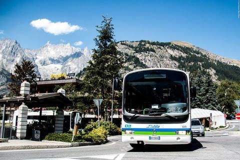 Società 'Arriva' ex Savda compra pullman per potenziare trasporto pubblico locale Società 'Arriva' ex Savda compra pullman per potenziare trasporto pubblico locale