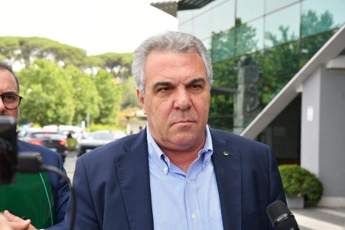 “No al salario minimo per legge. Con i contratti si ottiene di più”