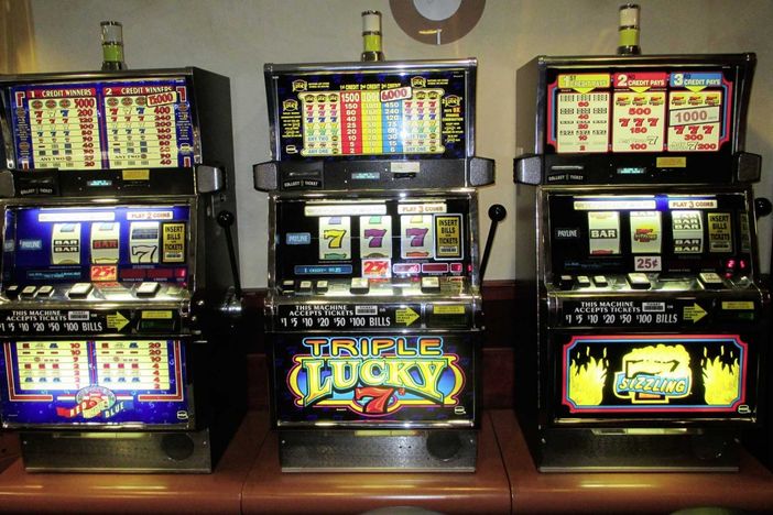 Commissione licenzia proposta legge distanze slot machine da siti sensibili Commissione licenzia proposta legge distanze slot machine da siti sensibili