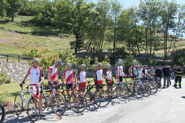 I tedofori portano lafiaccola della legalità I tedofori portano lafiaccola della legalità