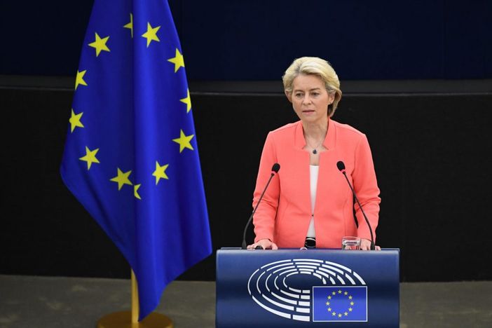 Il Parlamento rielegge Ursula von der Leyen presidente della Commissione
