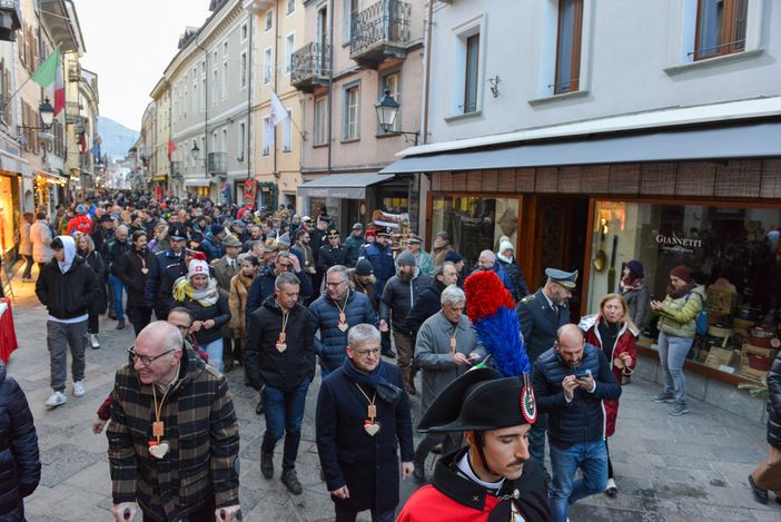 Fiera di Sant'Orso 2024: Grande partecipazione e tradizioni millenarie in evidenza Fiera di Sant'Orso 2024: Grande partecipazione e tradizioni millenarie in evidenza