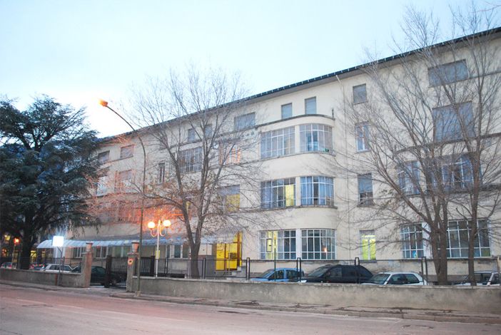 A PROPOSITO DI STRUTTERE, IGIENE E SANITA PUBBLICA A PROPOSITO DI STRUTTERE, IGIENE E SANITA PUBBLICA