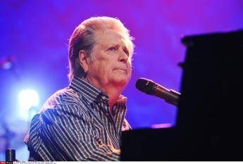 Morto Brian Wilson, il fondatore dei Beach Boys Morto Brian Wilson, il fondatore dei Beach Boys