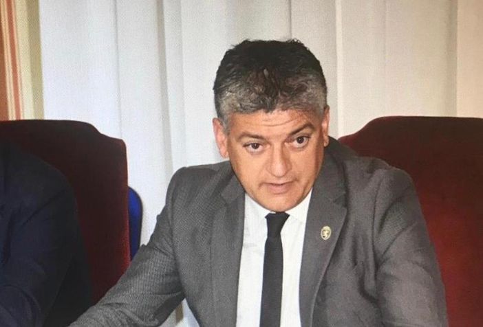 L'assessore regionale Luigi Bertshy L'assessore regionale Luigi Bertshy