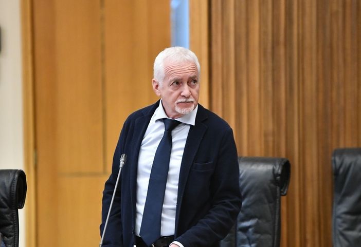 Approvato un disegno di legge sulle reti pubbliche di comunicazione elettronica