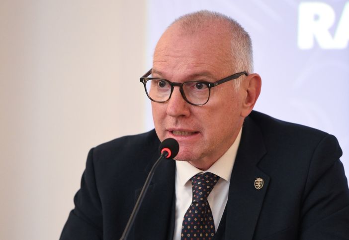 Renzo Testolin Renzo Testolin