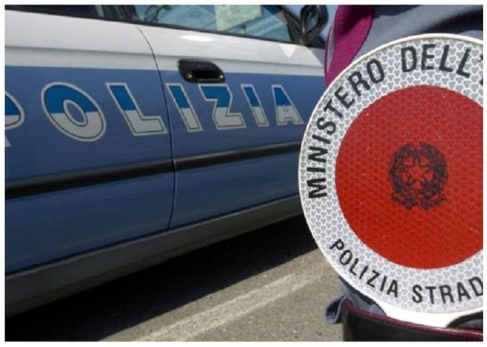 Evade dai domiciliari e guida con patente revocata; nei guai 23enne di Quart