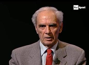 E' morto Sandro Munari, il 'drago' del rally mondiale aveva 85 anni