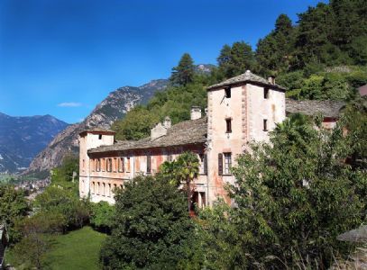Chateau Vallaise