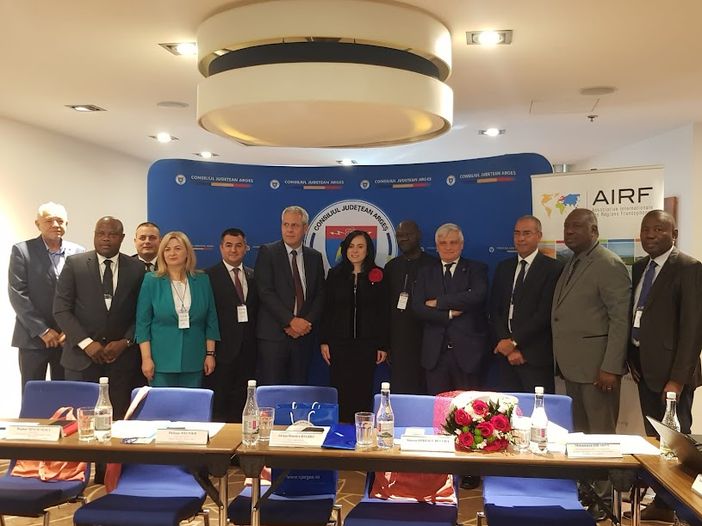 La Vallée d’Aoste au réseau francophone de l’AIRF L’Assesseur Caveri: possibilités d'échanges économiques et culturels