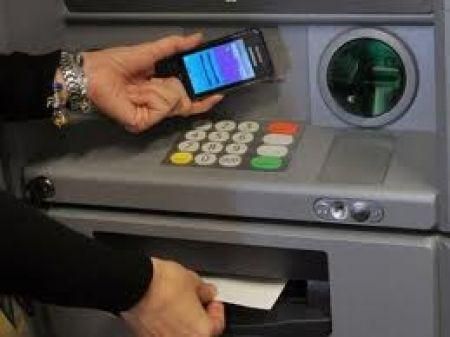 FURTI: Litiga con la ex e poi le svuota il conto