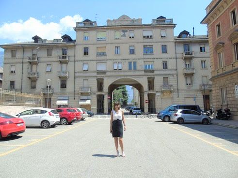 CASA SUBITO IN VALLE D'AOSTA:  Grande alloggio in vendita in centro Aosta, via Cerise