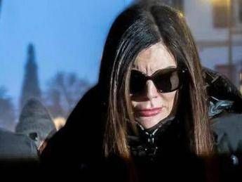 Crans-Montana, Jessica Moretti: "Su di me tante bugie, anche io voglio venga fuori verità"