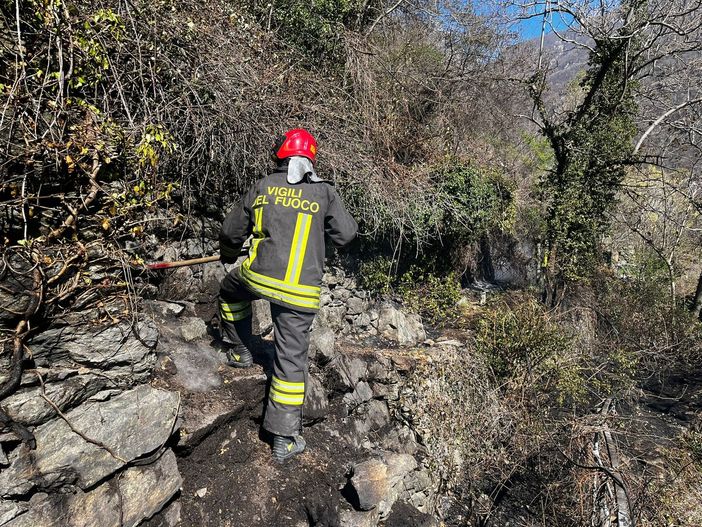 Allerta incendi arbusti in bassa valle Allerta incendi arbusti in bassa valle