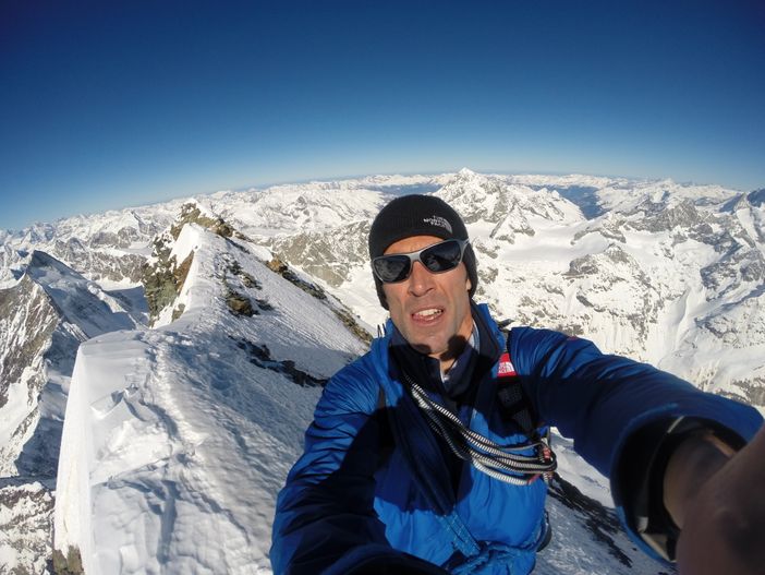 Marzo 2014: Hervé Barmasse in vetta al Cervino