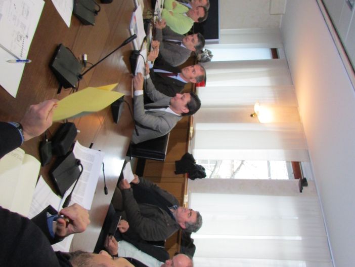 Un momento della conferenza stampa della minoranza consiliare