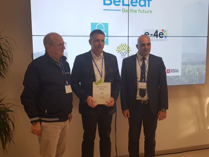 A sn Marco Hannappel, Ad di Philip Morris Italia, al centro Mauro Papagni A sn Marco Hannappel, Ad di Philip Morris Italia, al centro Mauro Papagni