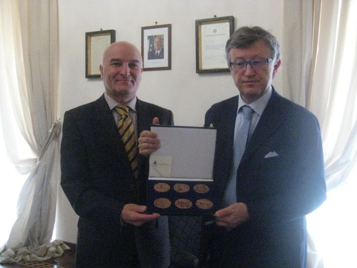 Il neo Questore di Aosta salutato dal sindaco di Potenza Vito Santarsiero