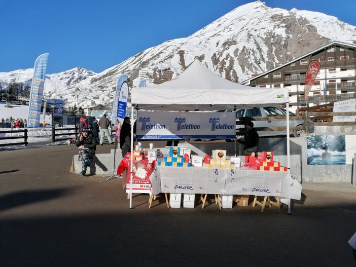 Sci solidale per Telethon, a La Thuile raccolti 12mila euro Sci solidale per Telethon, a La Thuile raccolti 12mila euro