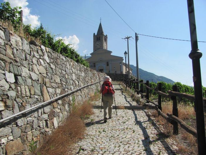 Un tratto della Via Francigena tratto da www.gulliver.it