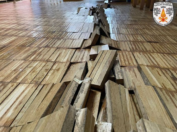 Allagamento presso la scuola Corrado Gex ad Aosta Allagamento presso la scuola Corrado Gex ad Aosta