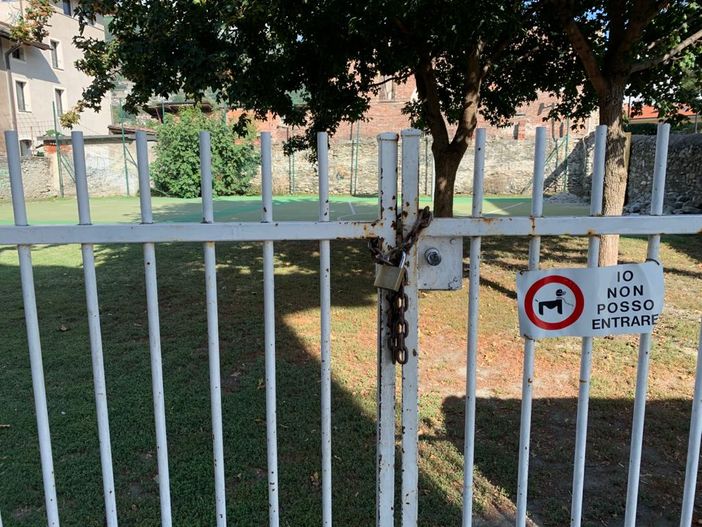 L'ingresso del parco di via Antica Zecca L'ingresso del parco di via Antica Zecca