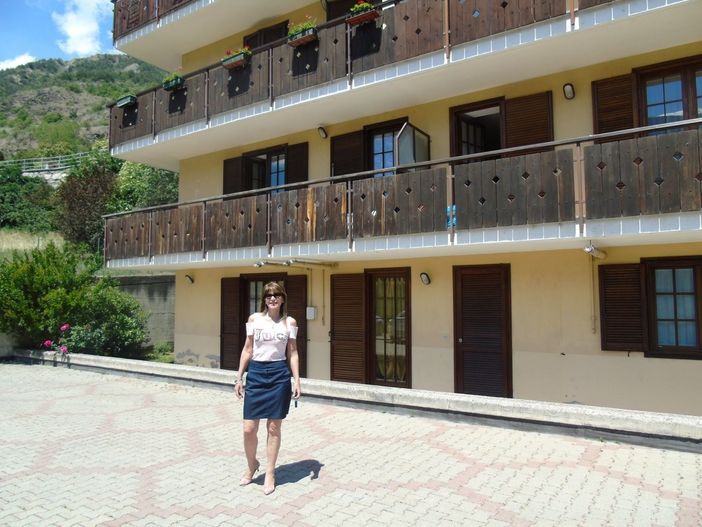 CASA SUBITO IN VALLE D'AOSTA: Alloggio con 2 camere in affitto a Sarre, fr. Arensod CASA SUBITO IN VALLE D'AOSTA: Alloggio con 2 camere in affitto a Sarre, fr. Arensod