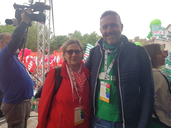 Jean Dondeynaz (Cisl) e Wilma Gaillard (Cgil) sul palco. Assente per motivi di salute Ramira Bizzotto (Uil)