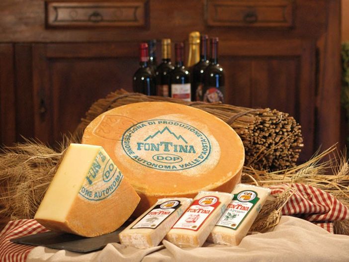 Sequestrati a Pré-Saint-Didier formaggi destinati alla filiera DOP Sequestrati a Pré-Saint-Didier formaggi destinati alla filiera DOP