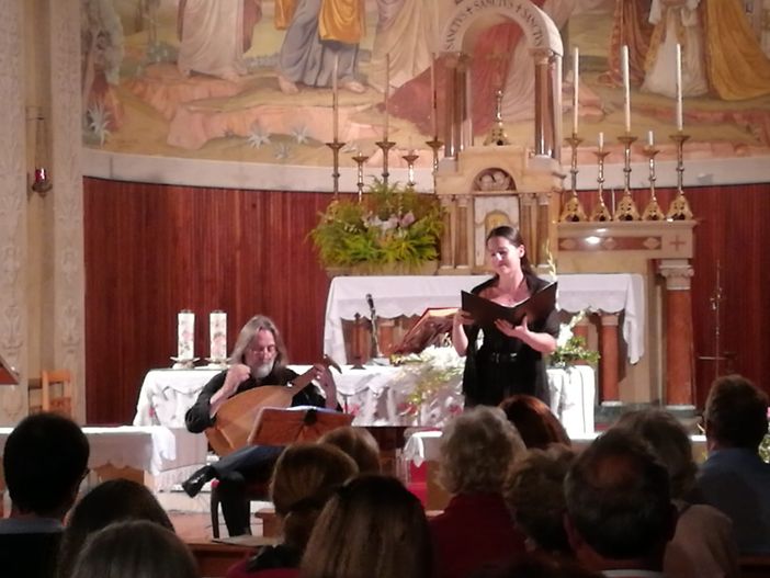 Combin en Musique porta la gironda nella Fonderia di Vapelline Combin en Musique porta la gironda nella Fonderia di Vapelline