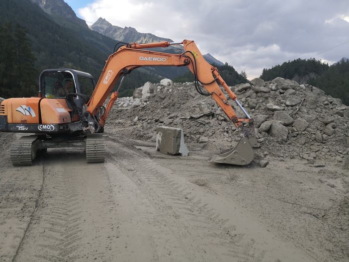 La strada regionale n. 28 tra Oyace e Bionaz rimarrà chiusa precauzionalmente nella notte