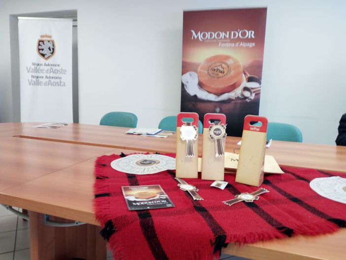 Degustazione Onaf delle Fontine del Modon d’or 2019 Degustazione Onaf delle Fontine del Modon d’or 2019