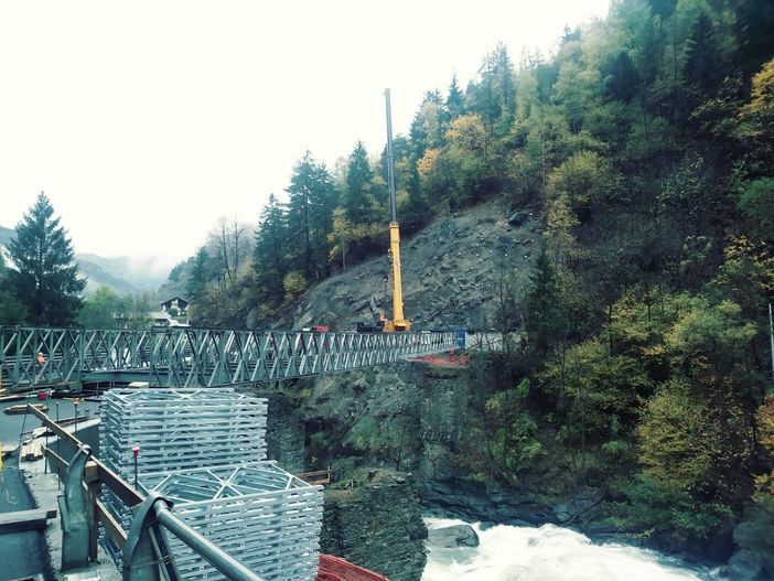 Cogne: Sono iniziati i lavori per la realizzazione del ponte di Chevril Cogne: Sono iniziati i lavori per la realizzazione del ponte di Chevril