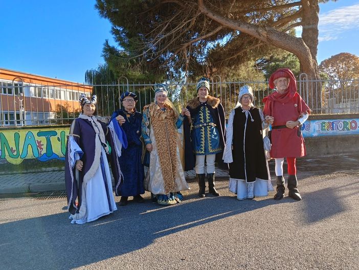 Nella foto, il direttivo del Comitato comprende Anna Maria Crotta, Gennaro Antonelli, Tiziana Minuzzo, Edy Betemps (Presidente), Miriam Controsicami e Savino Pier Prelle