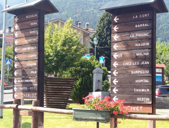 Regalare mazzo di fiori può essere stalking Regalare mazzo di fiori può essere stalking