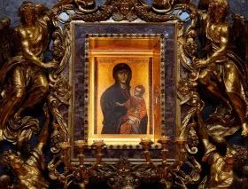 Papa Francesco, una rosa d’oro per Maria Salus Populi Romani in Santa Maria Maggiore