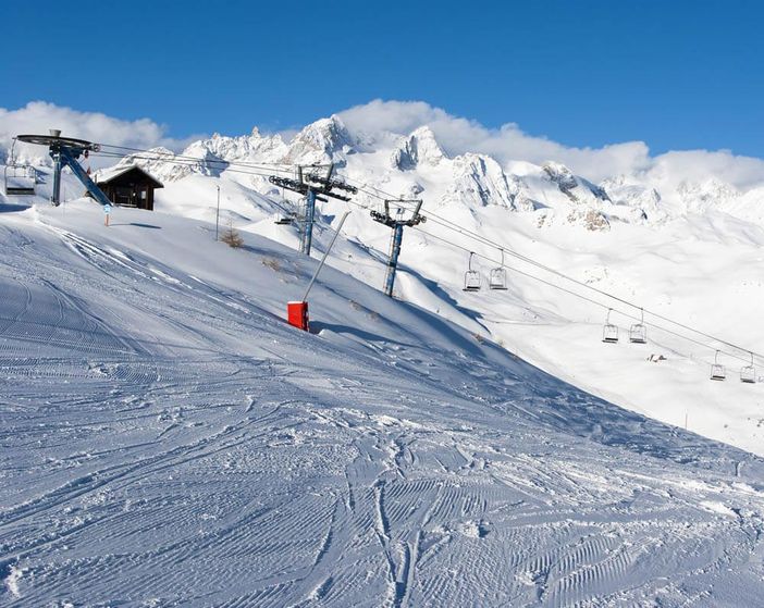 Morto a Champoluc, ipotesi malore 79enne inglese trovato domenica fuori da piste Morto a Champoluc, ipotesi malore 79enne inglese trovato domenica fuori da piste
