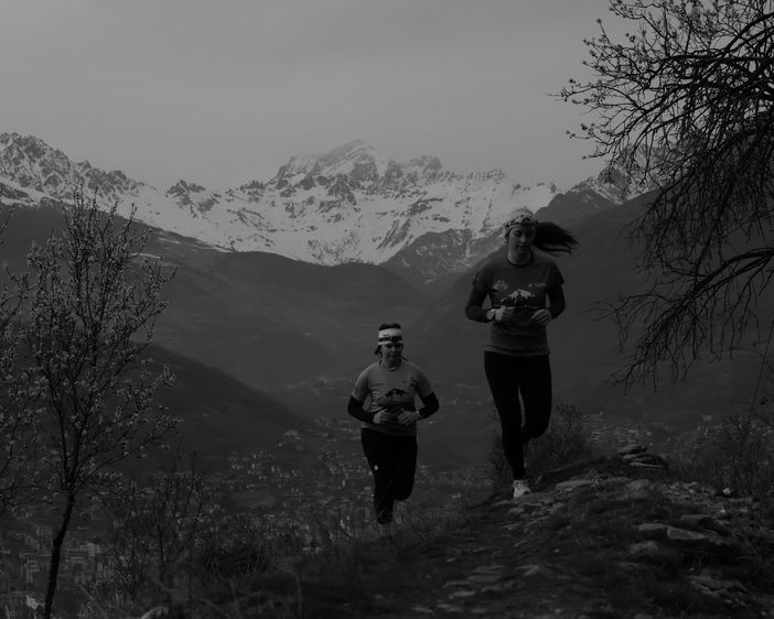 La Montée des Gourmands: la passeggiata slow tra sport, musica, folklore e prodotti tipici valdostani La Montée des Gourmands: la passeggiata slow tra sport, musica, folklore e prodotti tipici valdostani