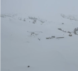 Valanga a Punta Paletta, soccorritori in azione nel buio della bufera: missione estrema a Saint-Nicolas