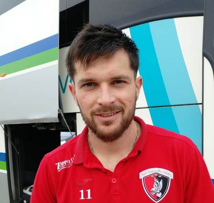 Barbuio autore del pareggio dell'Aygreville