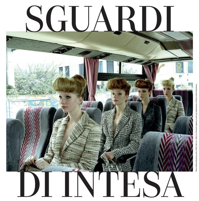 Apertura serale della mostra "Sguardi di intesa. La moda fotografata dalle donne" al Centro Saint-Bénin, in Via Festaz 27 ad Aosta