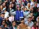 Urlano, cantano e vengono 'ammoniti' dall'arbitro: tifosi molesti (e ubriachi) agli Australian Open