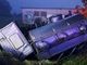 Scontro tra autocarro e macchina nel Modenese: 3 morti