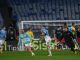 Lazio batte Genoa 3-2 con un rigore di Cataldi in pieno recupero Lazio batte Genoa 3-2 con un rigore di Cataldi in pieno recupero