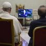 Benigni torna in tv: "San Pietro mio migliore amico, primo follower di Gesù" Benigni torna in tv: "San Pietro mio migliore amico, primo follower di Gesù"