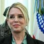 Pam Bondi licenziata da Trump, ma rischia di dover deporre al Congresso sul caso Epstein